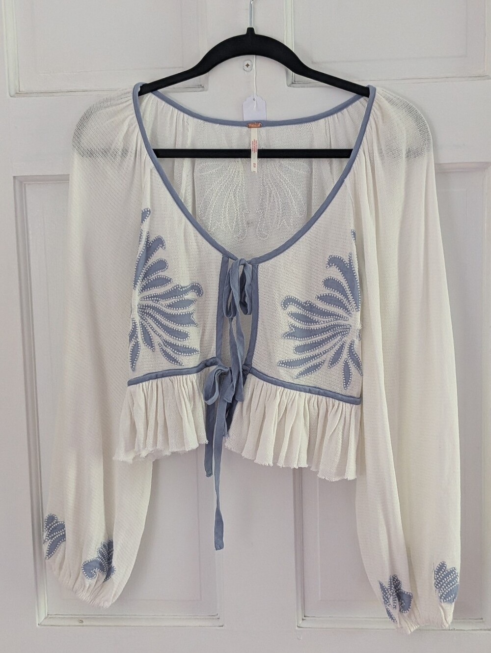 Free People Lookout Tie Front Embroidered Crop Top White Blue XS - Picture 2 of 5